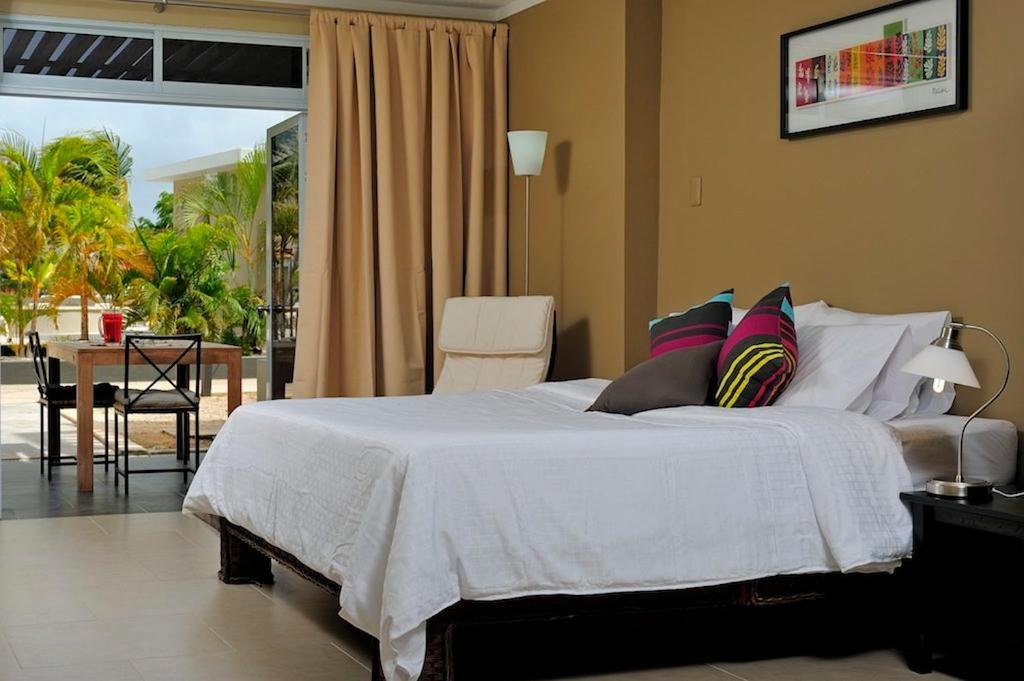 Eden Beach Resort - Bonaire คราเลนไดค์ ภายนอก รูปภาพ